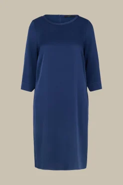 Crepe-Kleid In H-Linie In