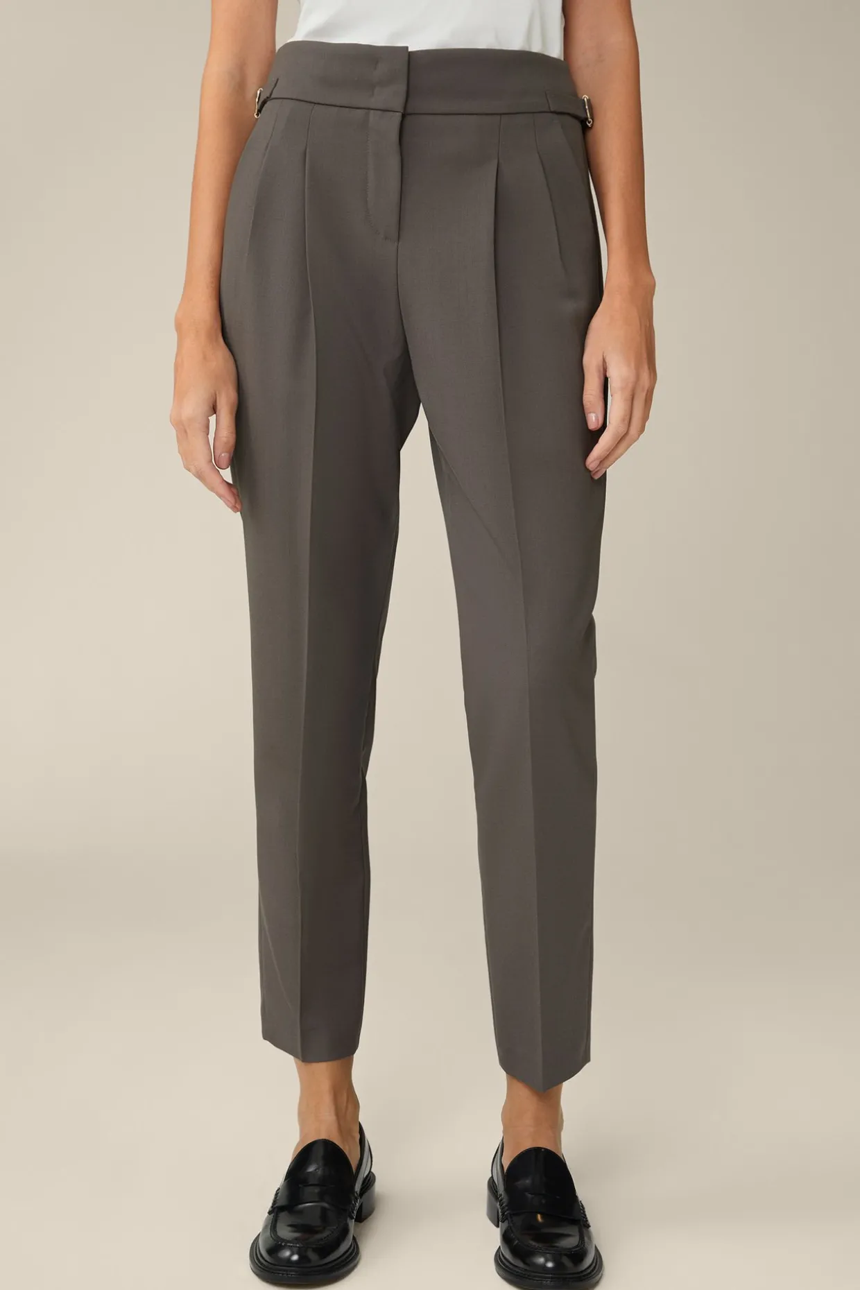 Schurwoll-Bundfalten-Hose In Taupe