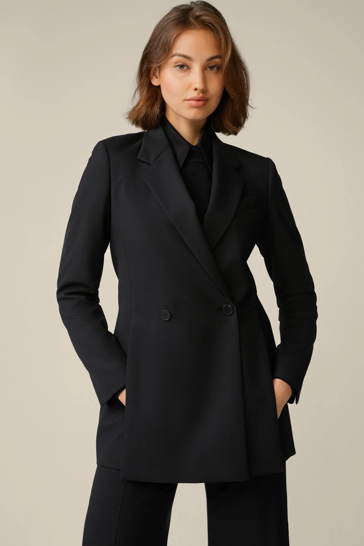 Schurwoll-Doppelreiher-Blazer In