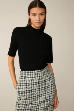 Shirt In