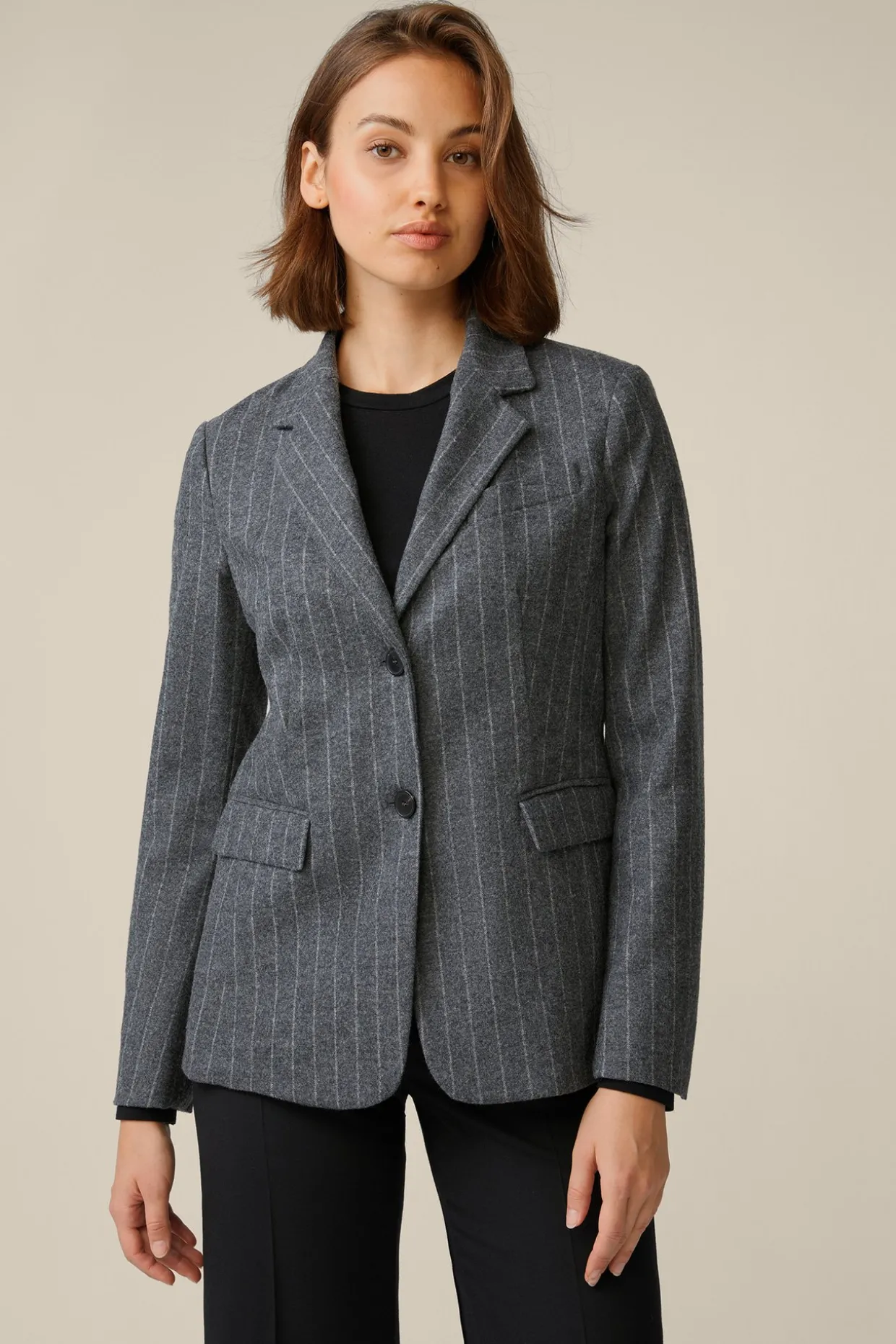 Wollmix-Blazer Mit Kreidestreifen In